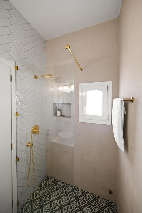 Luxurious Apartment With Big Sea View Terrace - Central Location Athena Bagian luar foto
