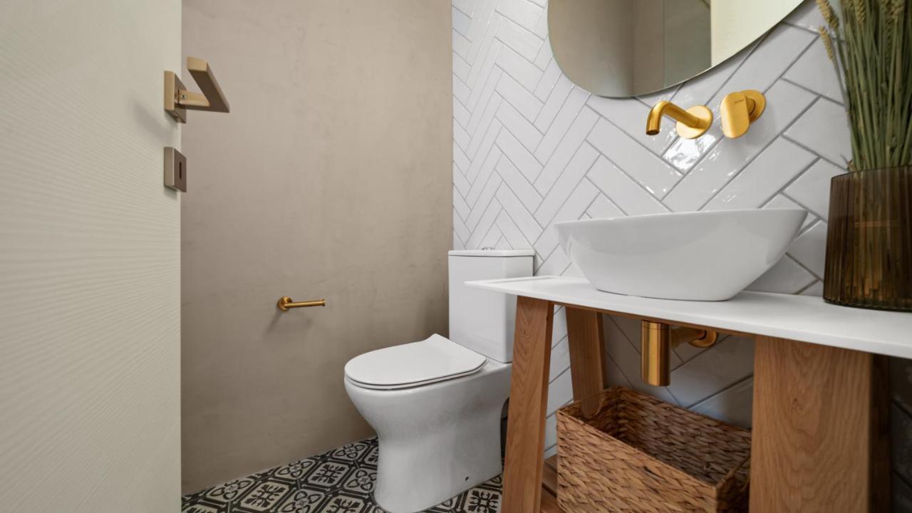 Luxurious Apartment With Big Sea View Terrace - Central Location Athena Bagian luar foto